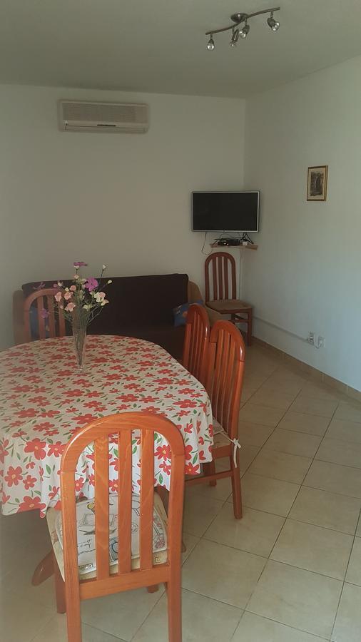 Hotel Apartman Jukic Marina Esterno foto